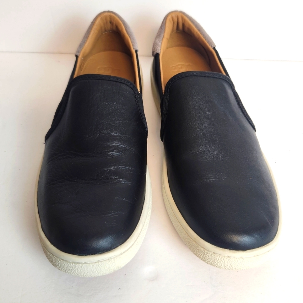 UGG Jass Black Leather Slip-On Sneakers Size 6